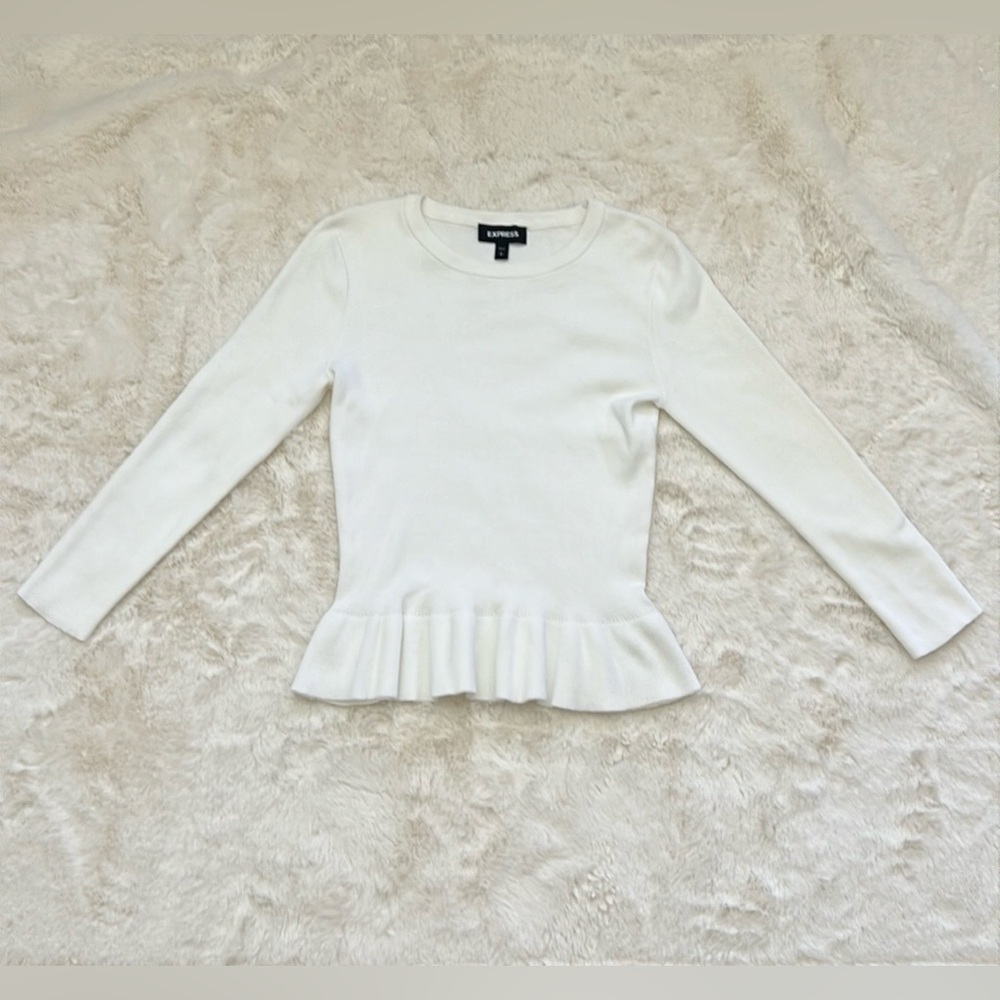 EXPRESS WOMEN’S SWEATER